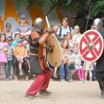 Ritterkampf beim Mittelalterspektakel im Wildpark Schwarze Berge